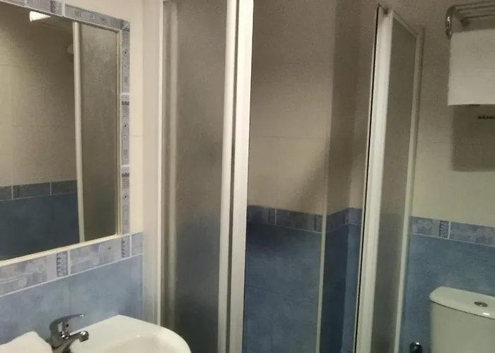 Πανσιόν Puente Azud Αβιλές